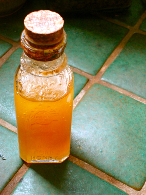 Single-Origin Honey Face Treatment